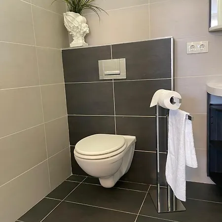 Wienerwald Vip 1 Apartment Baden